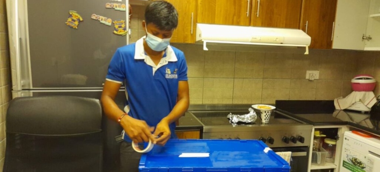 a mover form GI Movers UAE