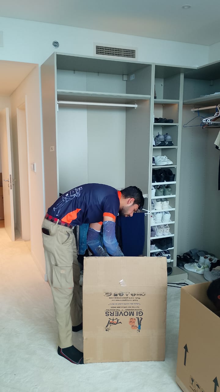 Furniture movers and packers serving Musaffah, Abu Dhabi